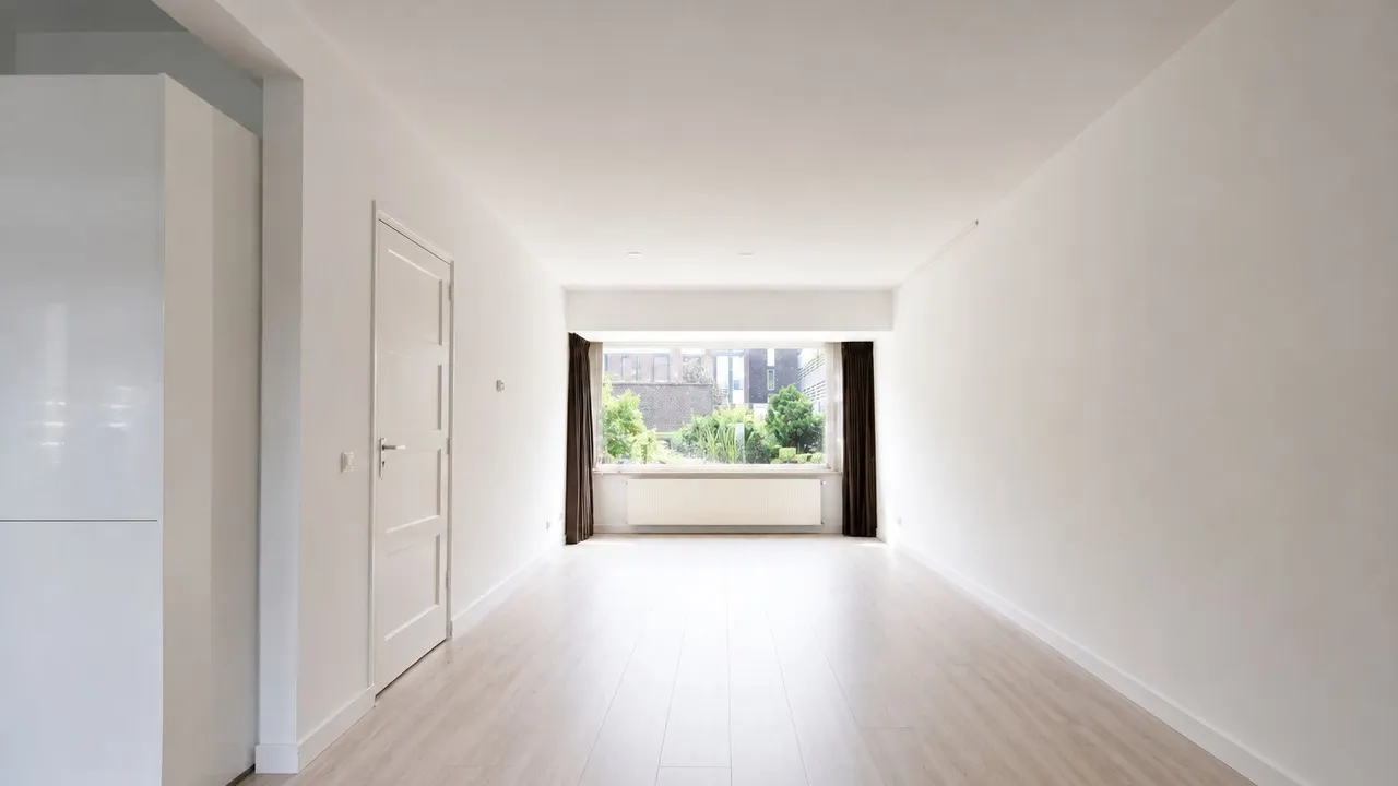 listing-a244337e-cfa7-466e-b35a-40aea7ee2827-original.jpg