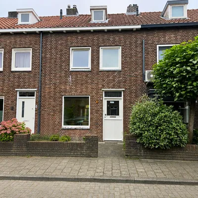 listing-7bebb5a0-647c-4fe2-920f-672a658b4098-original.jpg