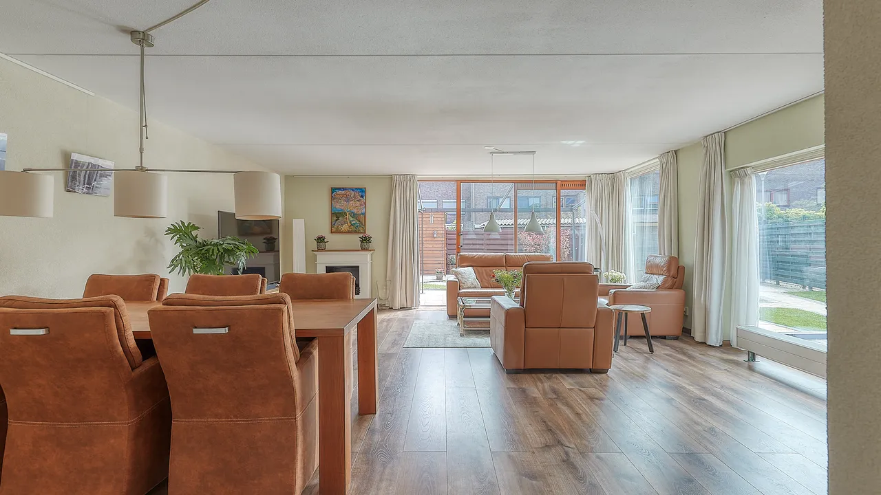 listing-60db3e0d-7211-4dca-a1bf-f165ddaa3c5f-289882523.jpg