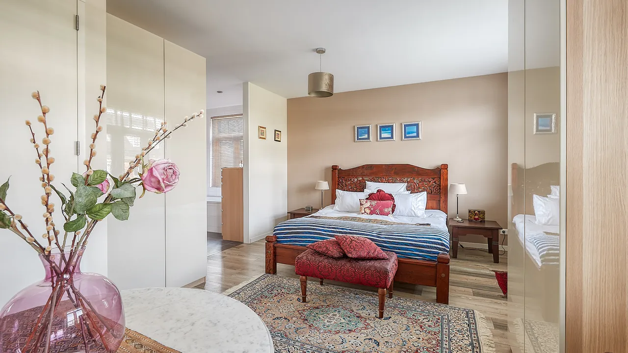 listing-fc88ecdf-29d4-4027-8d05-03c83697a4e0-289958429.jpg