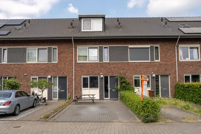 listing-12af1645-7690-480c-b59a-b393fdfbcb72-290006379.jpg