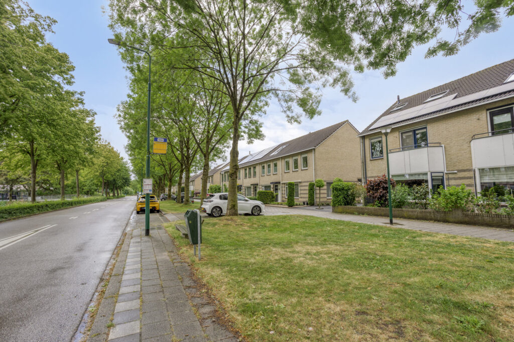 Foto 1 van Aantrekkelijke hoekwoning in Veenendaal-West