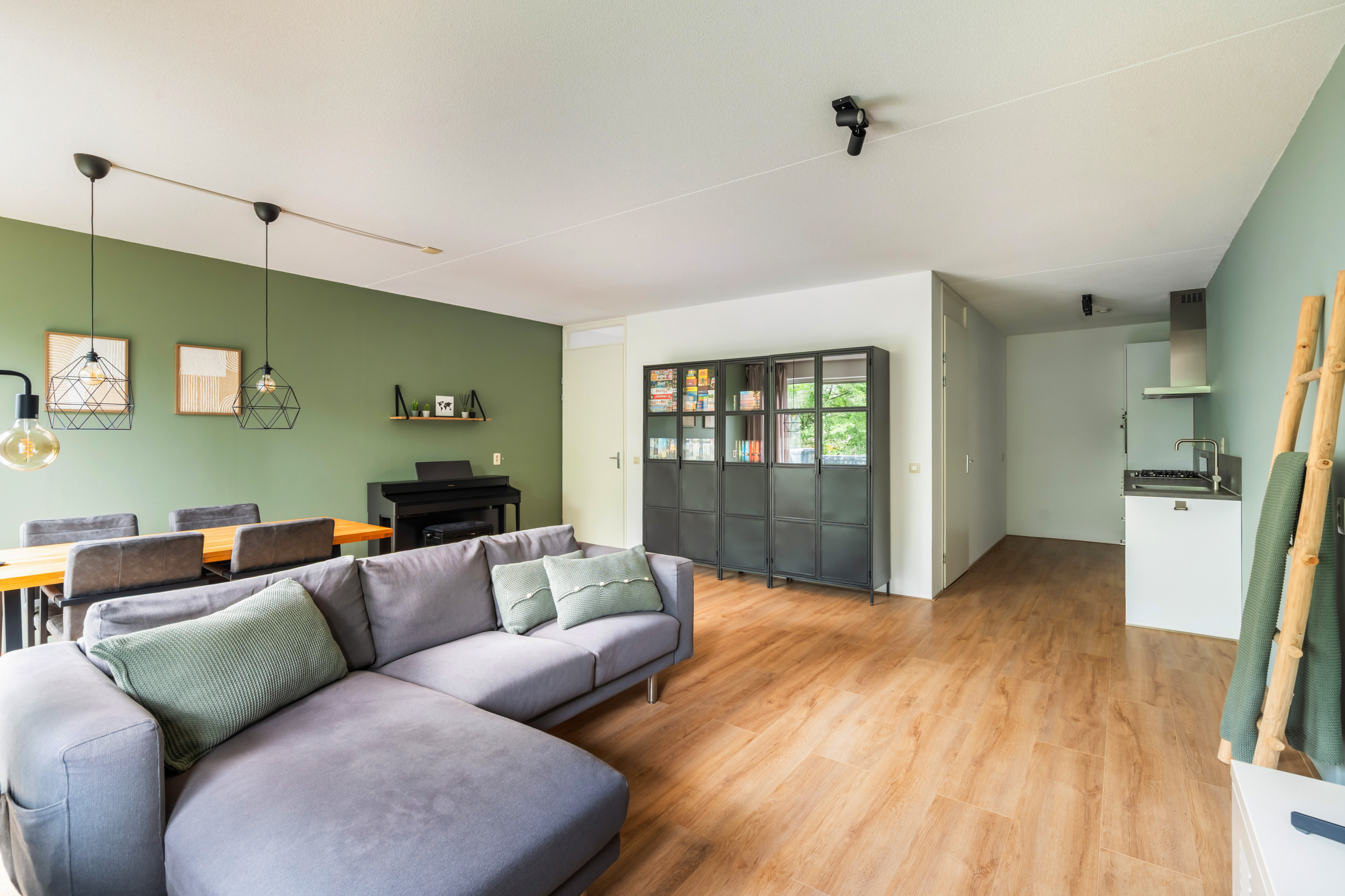 listing-73d27d73-9f8c-421b-a2be-ae7d909a3bfc-285102541.jpg