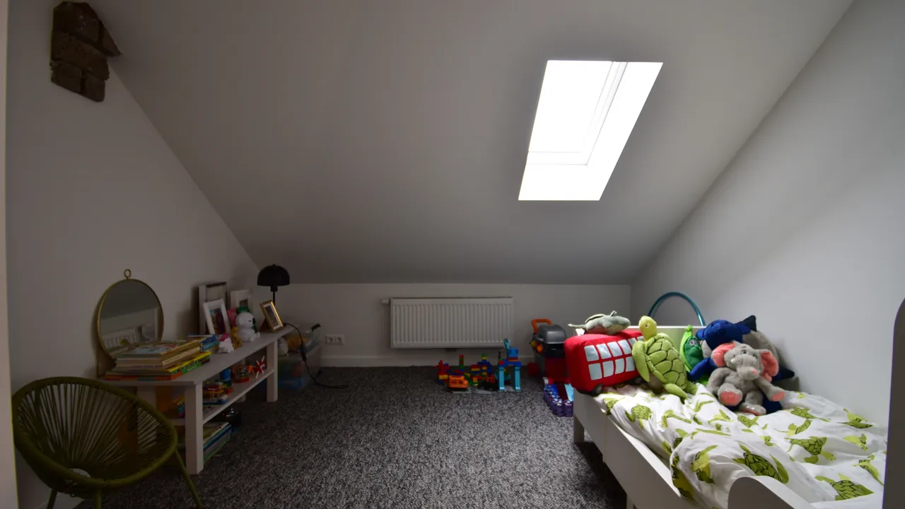 listing-c1e3e5d0-91cf-4450-8ca3-0bcf62047670-original.jpg