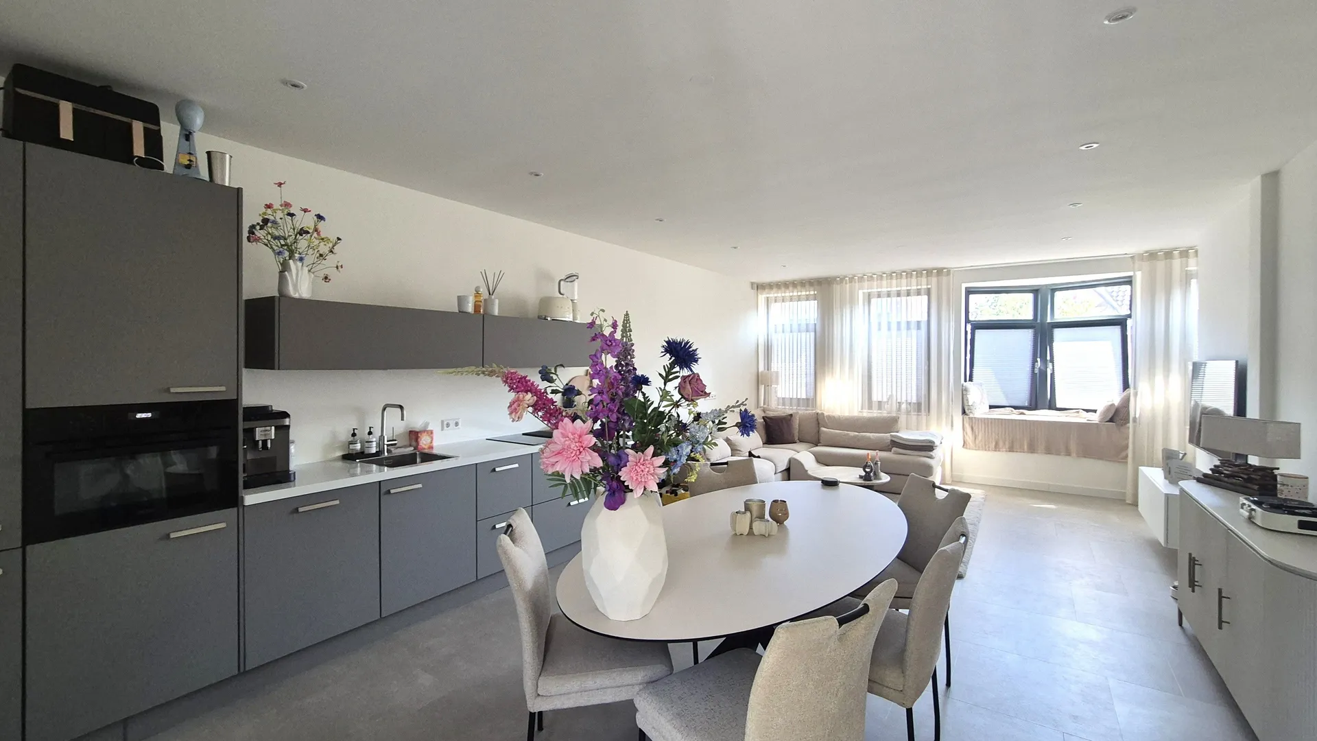 listing-e615e570-6a9a-4388-bdc3-64b92ad4a25f-original.jpg