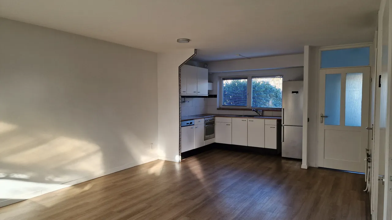 listing-9130e5a1-cde5-4084-b292-d6f7f8488687-original.jpg