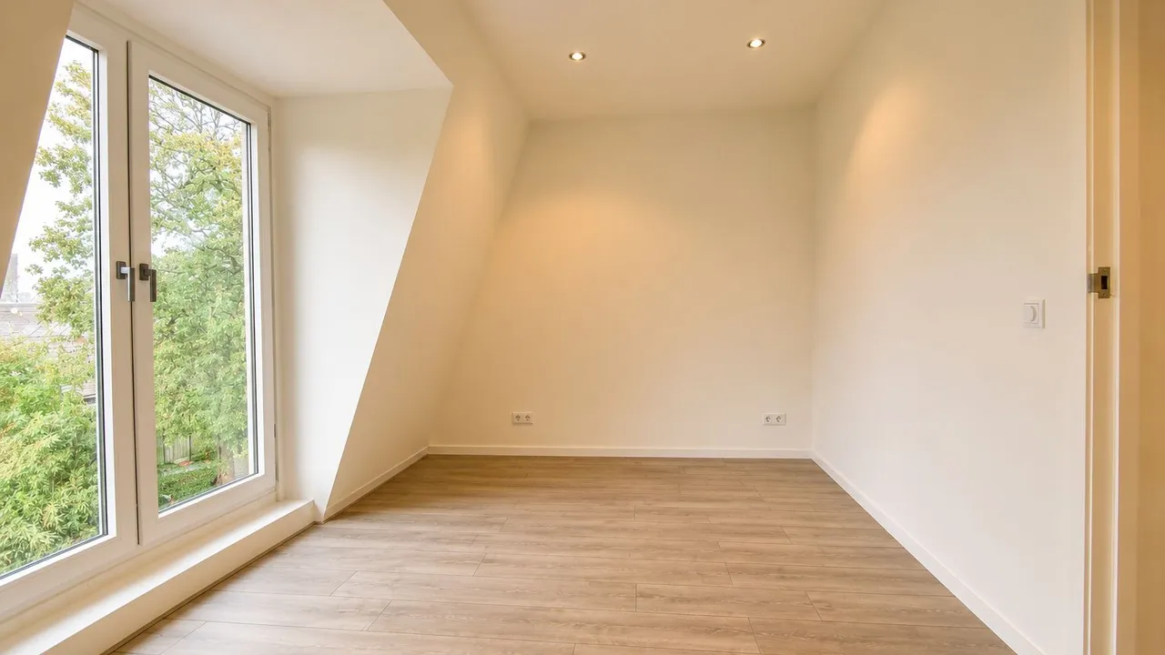 listing-3bf29bb9-098c-4dd4-89fc-dd8c7614ccae-original.jpg