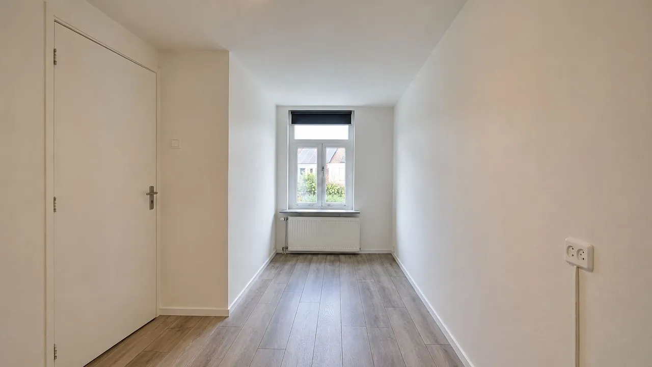 listing-dda63e4c-f394-4eb2-9fa8-e9a7445c295c-original.jpg