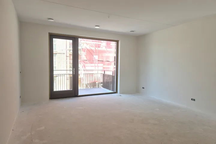 listing-93b2f9ae-9e71-4536-b486-7147c3749412-original.jpg