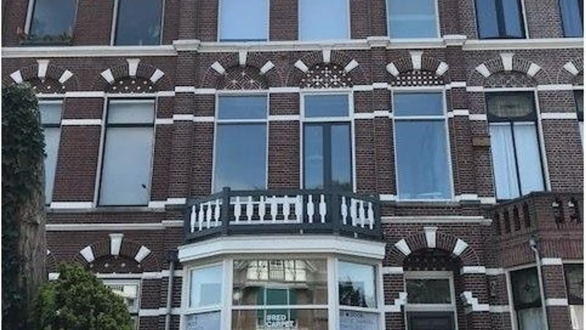 listing-5d65e55e-cb4a-4595-9cbf-d210afa6de42-original.jpg