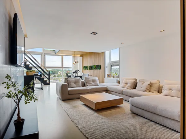 listing-c3aa00bc-eb22-441a-a1f6-323e471373eb-291900799.jpg