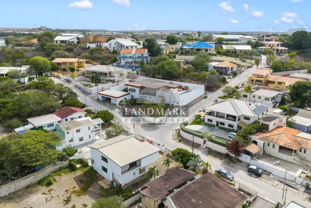 Photo 3 of Kaminda Lora 8