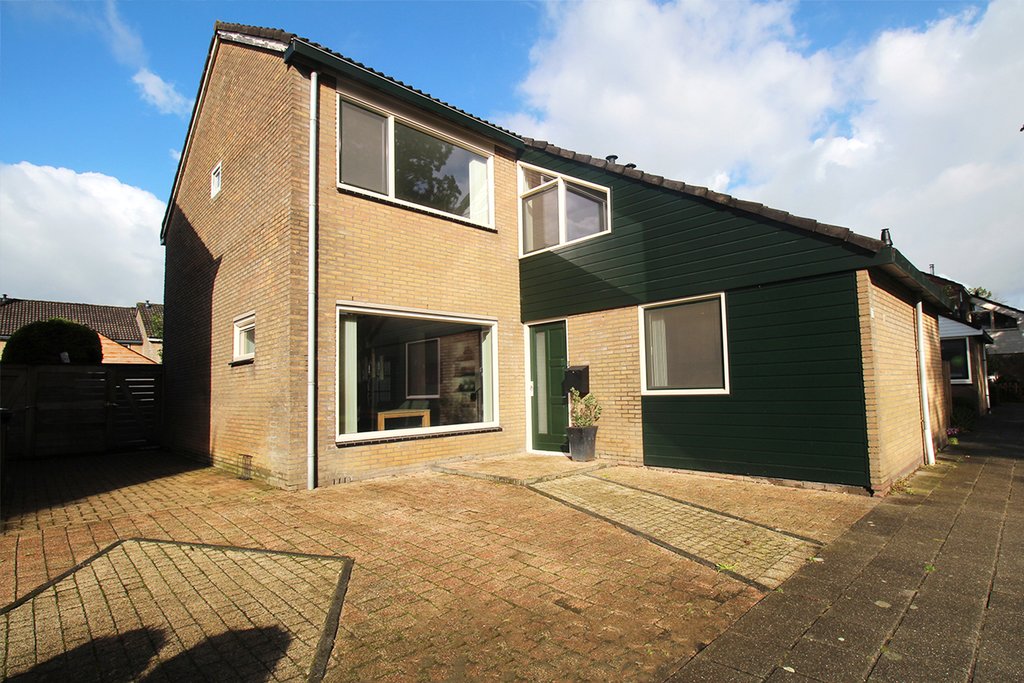 Foto 1 van Overstort 77