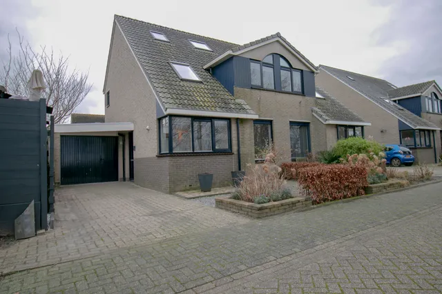 Foto 1 van Schoutsland 64
