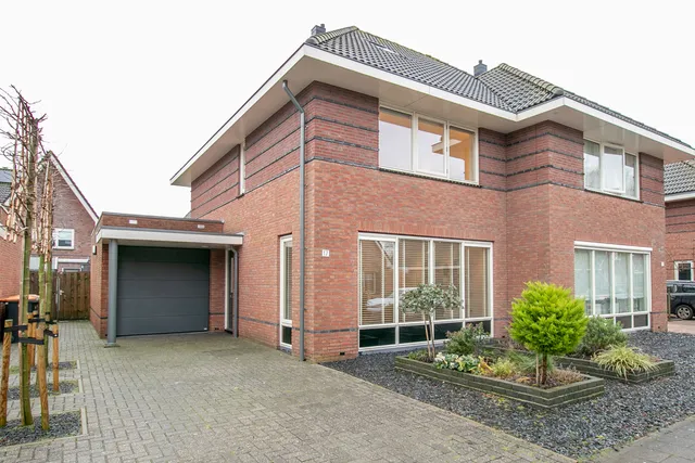 Foto 1 van Fregat 17