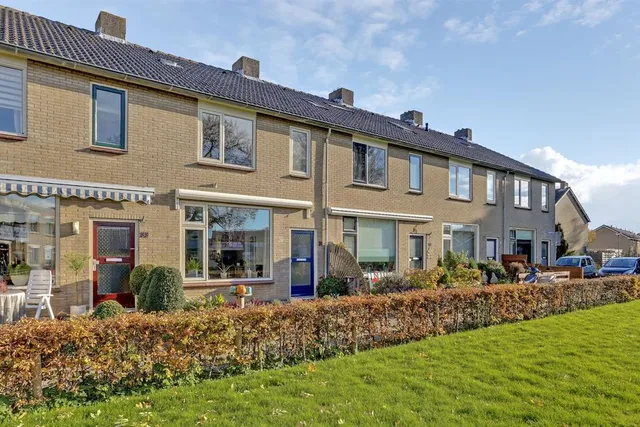 Foto 1 van Roerdompstraat 31