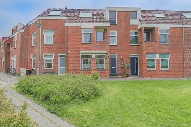 Foto 1 van Kerkeland 12