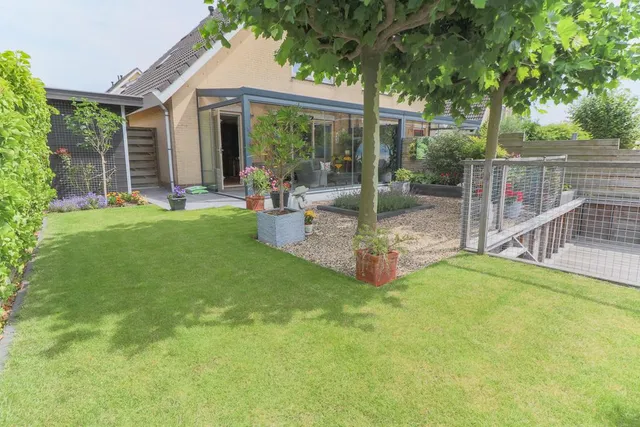 Foto 2 van Capellesloot 35