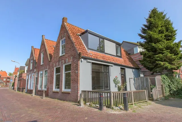 Foto 1 van Driebanen 11