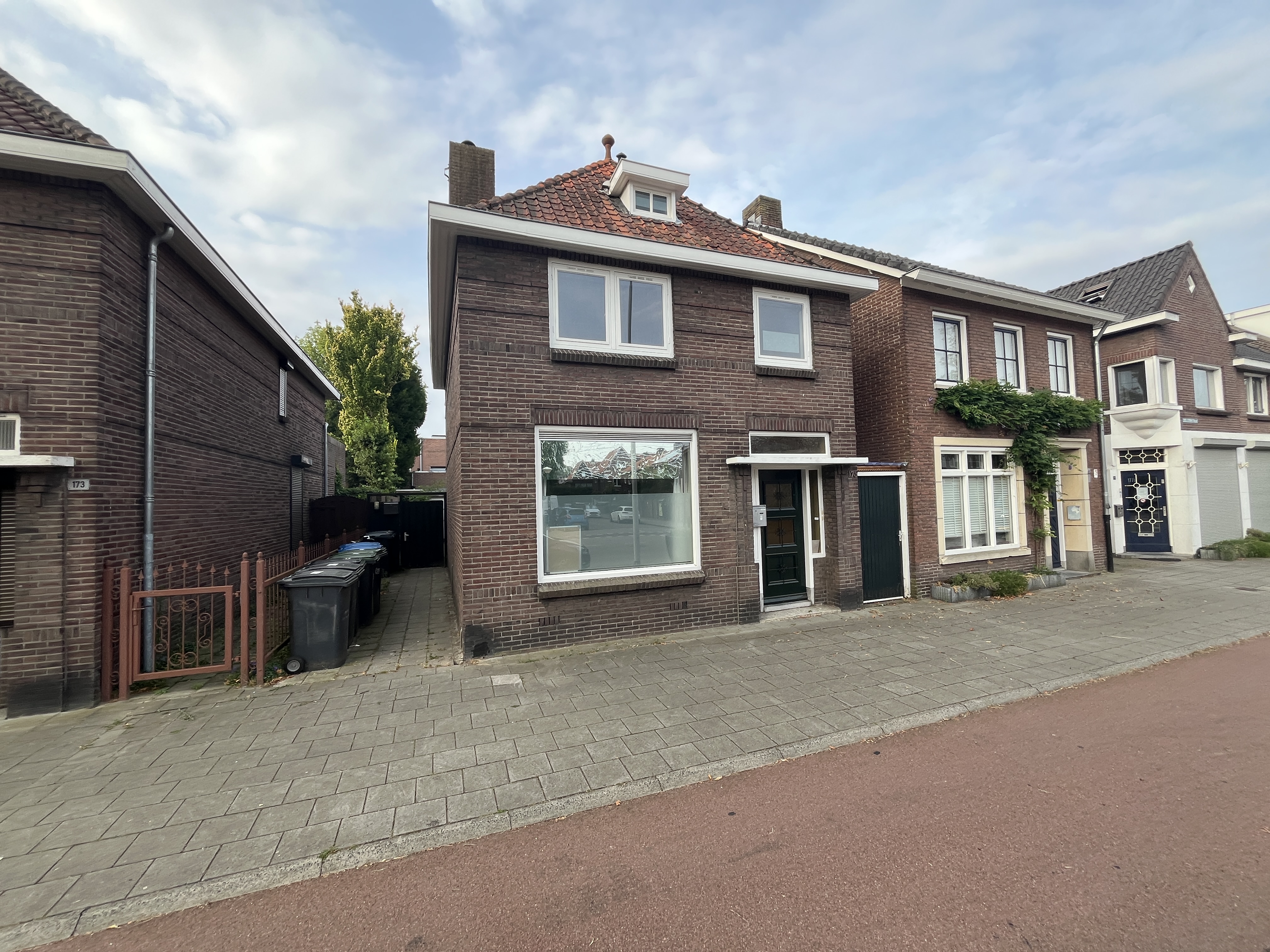 Foto 1 van Zeelsterstraat 175