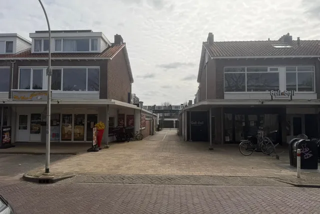 Foto 2 van Van Nesstraat 25