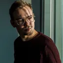 Portret van Bas Verhoeven, Aankoopmakelaar bij Grondt Makelaars