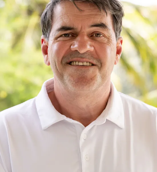 Richard Fox real estate agent International fine living Curacao makelaar
