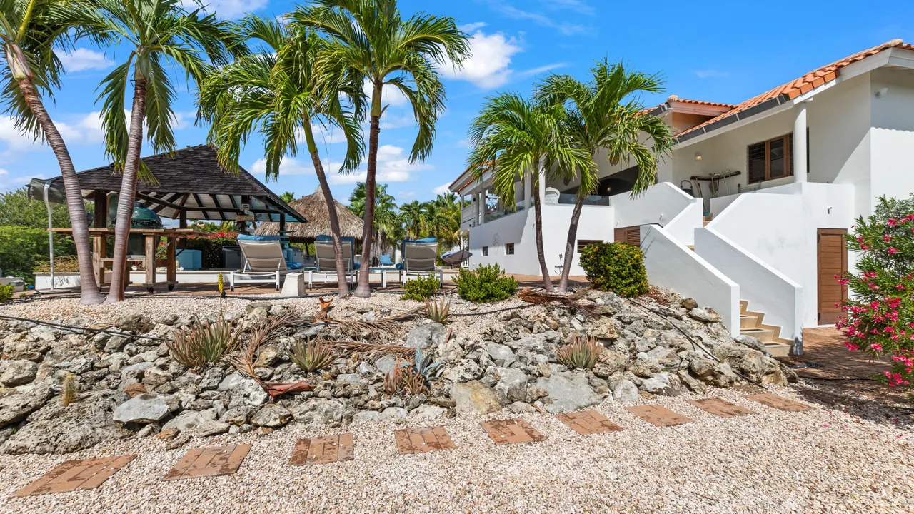 Photo 19 of Coral Estate 43