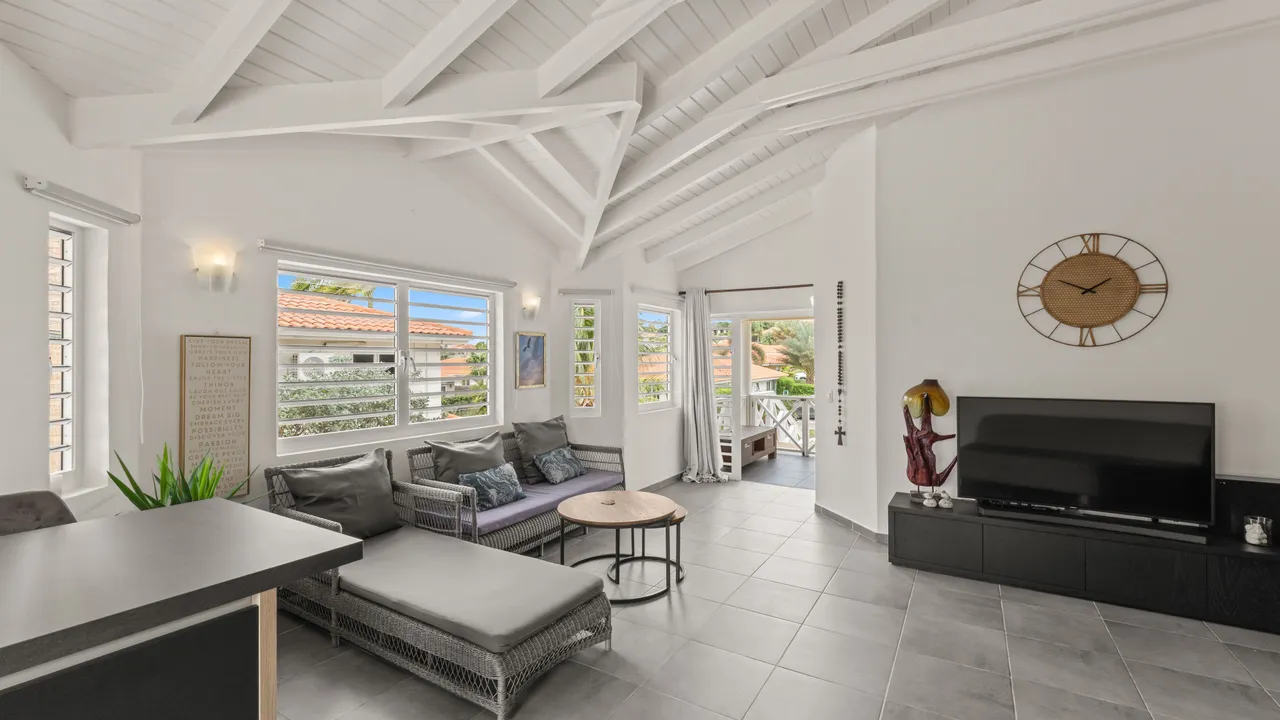 Photo 13 of Marbella Estate H11