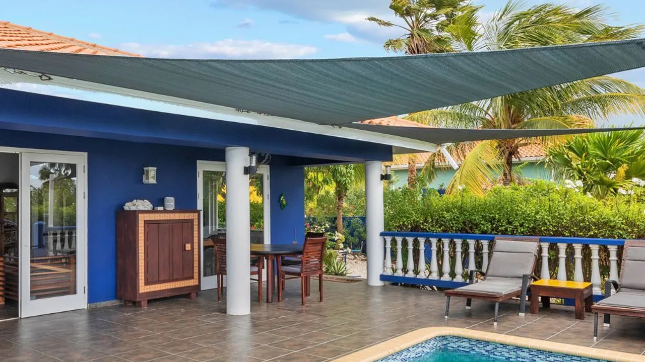 Photo 7 of Coral Estate 704-704