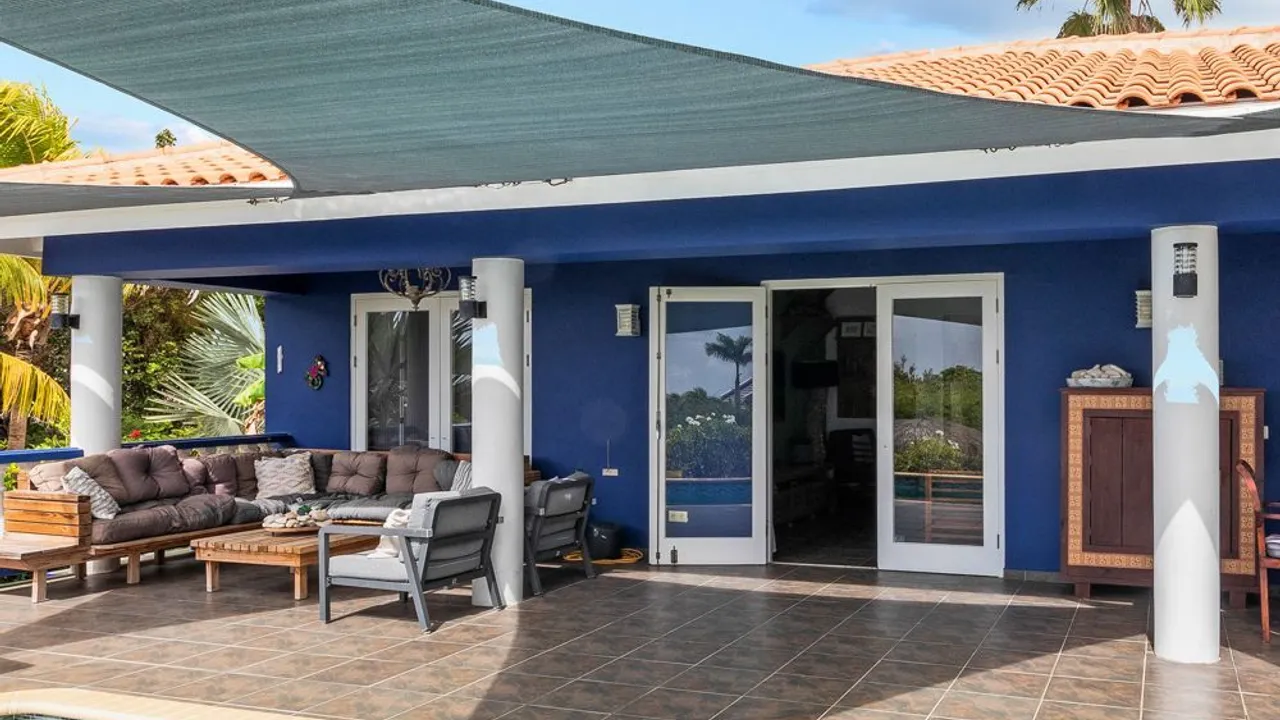 Photo 8 of Coral Estate 704-704