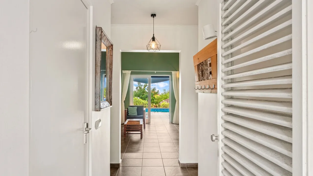 Photo 18 of Coral Estate 704-704