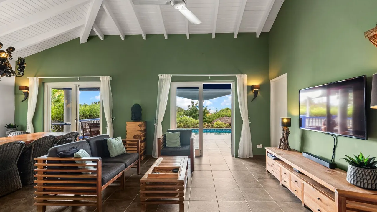 Photo 20 of Coral Estate 704-704