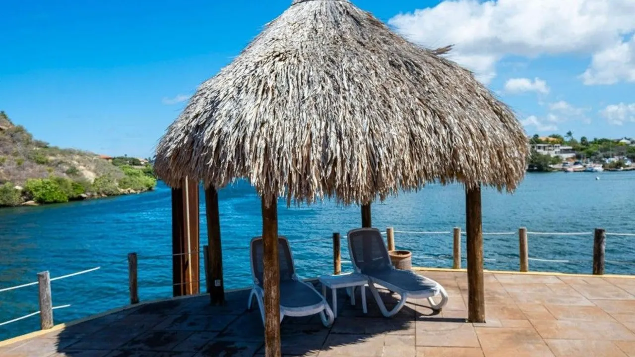 Photo 5 of Caracasbaai  2