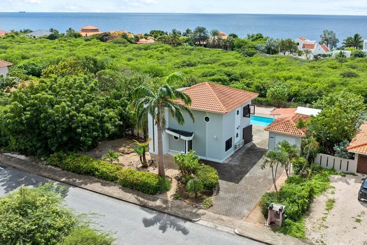 Photo 4 of Coral Estate 41