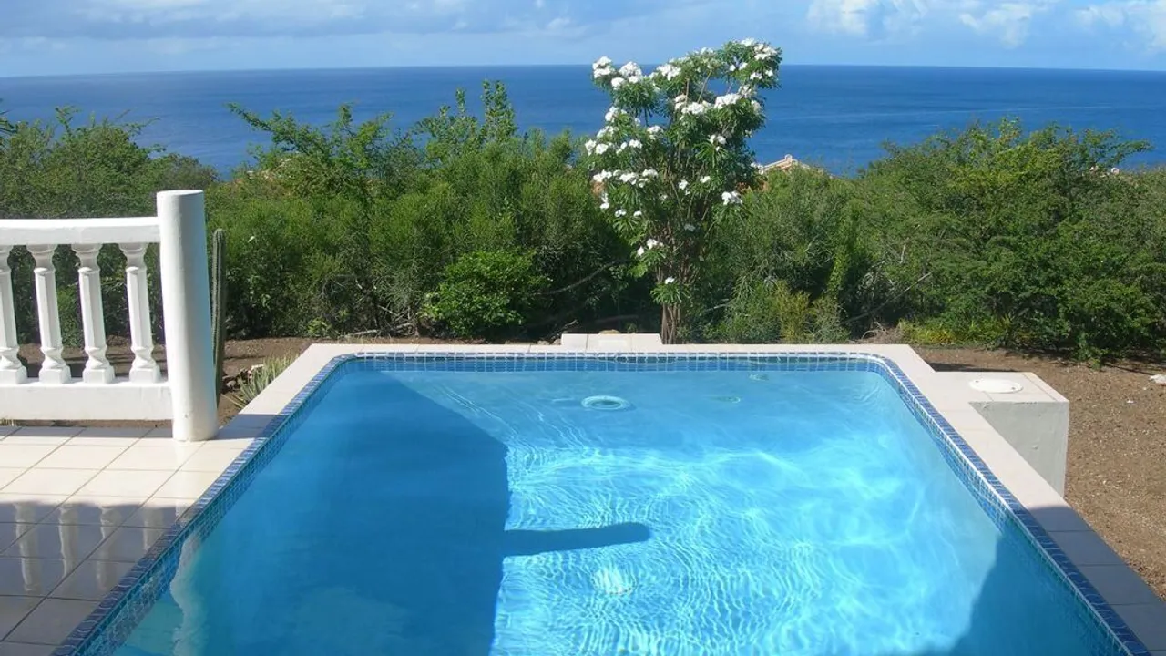 Photo 1 of Coral estate 1042