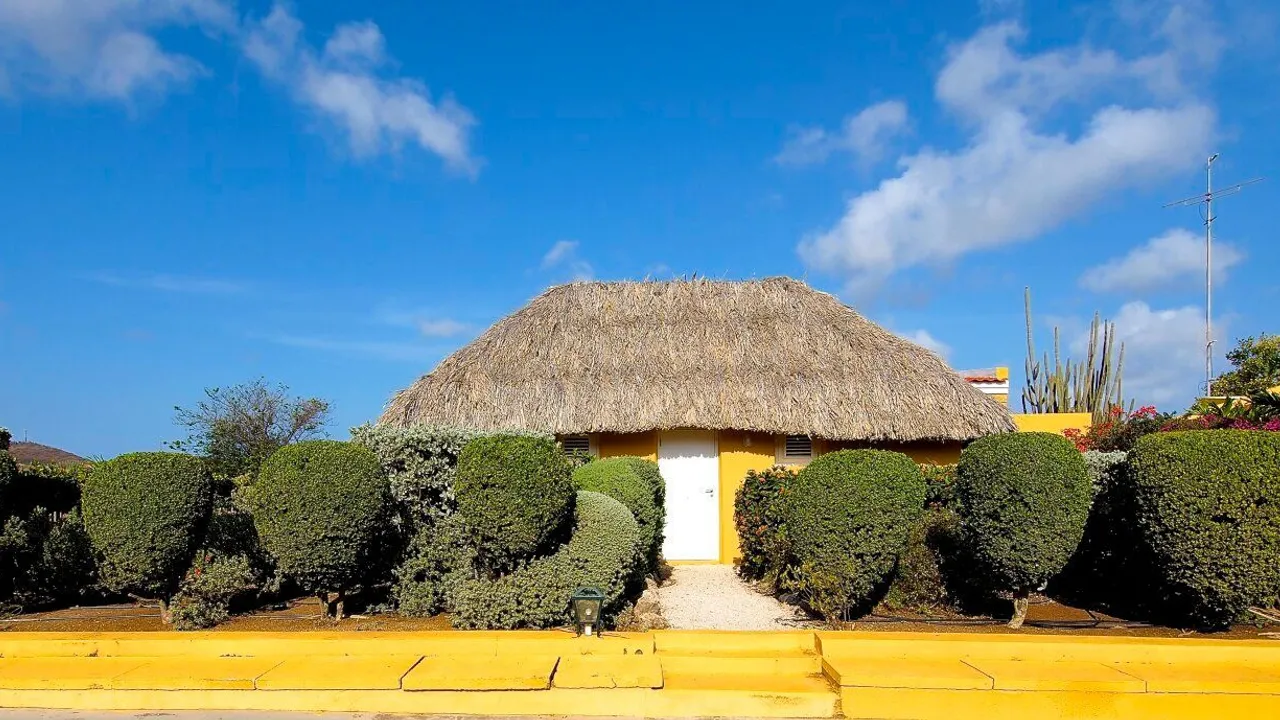 Photo 12 of Caracasbaaiweg