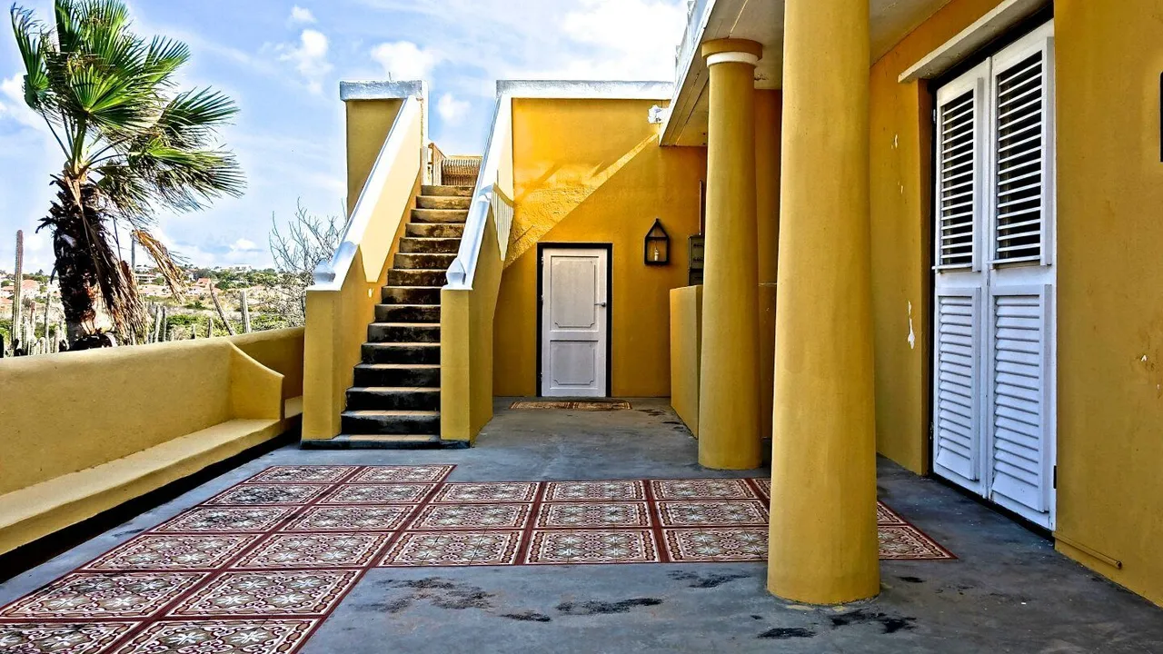 Photo 36 of Caracasbaaiweg