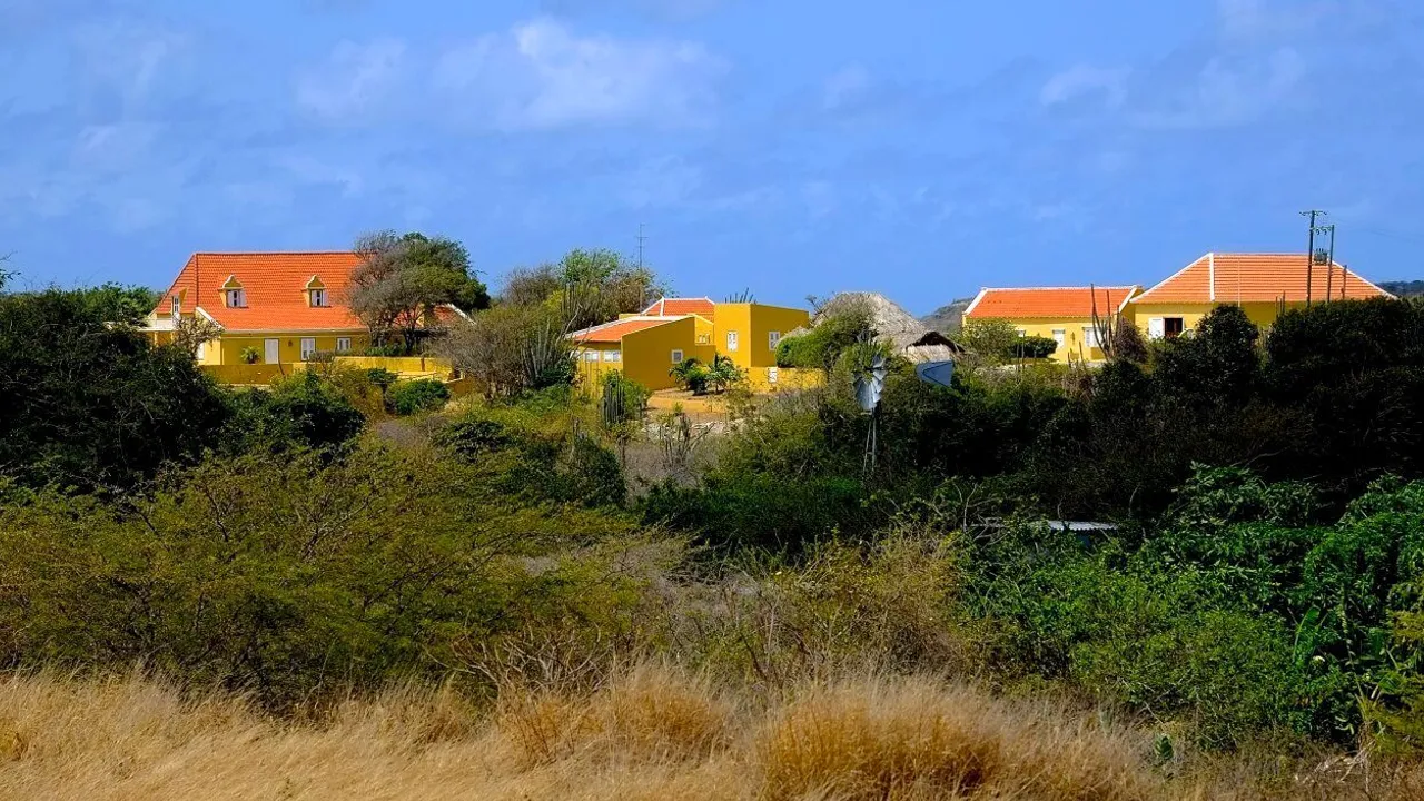 Photo 50 of Caracasbaaiweg