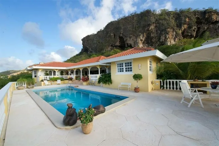 Photo 3 of Seru Boca Estate 35