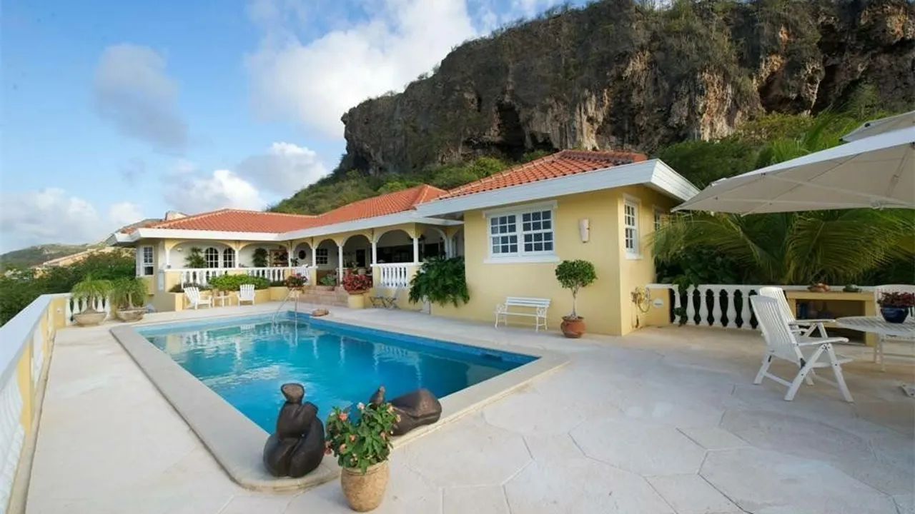 Photo 3 of Seru Boca Estate 35