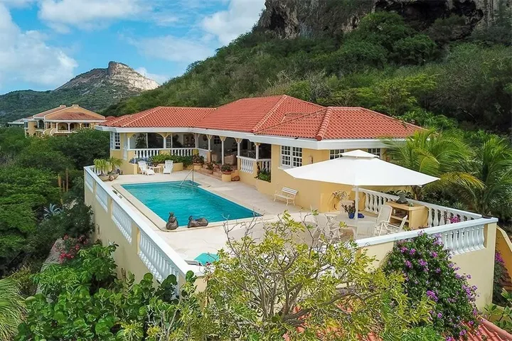 Photo 2 of Seru Boca Estate 35