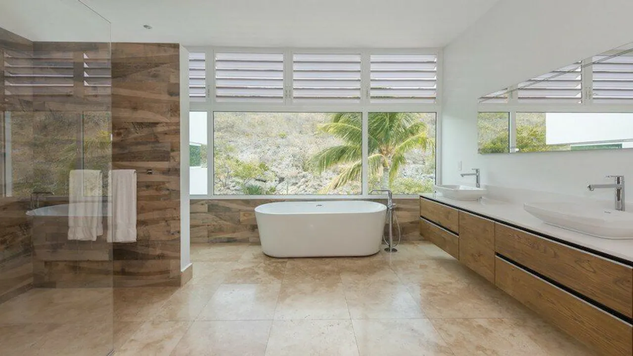 Photo 10 of Coral Estate 230