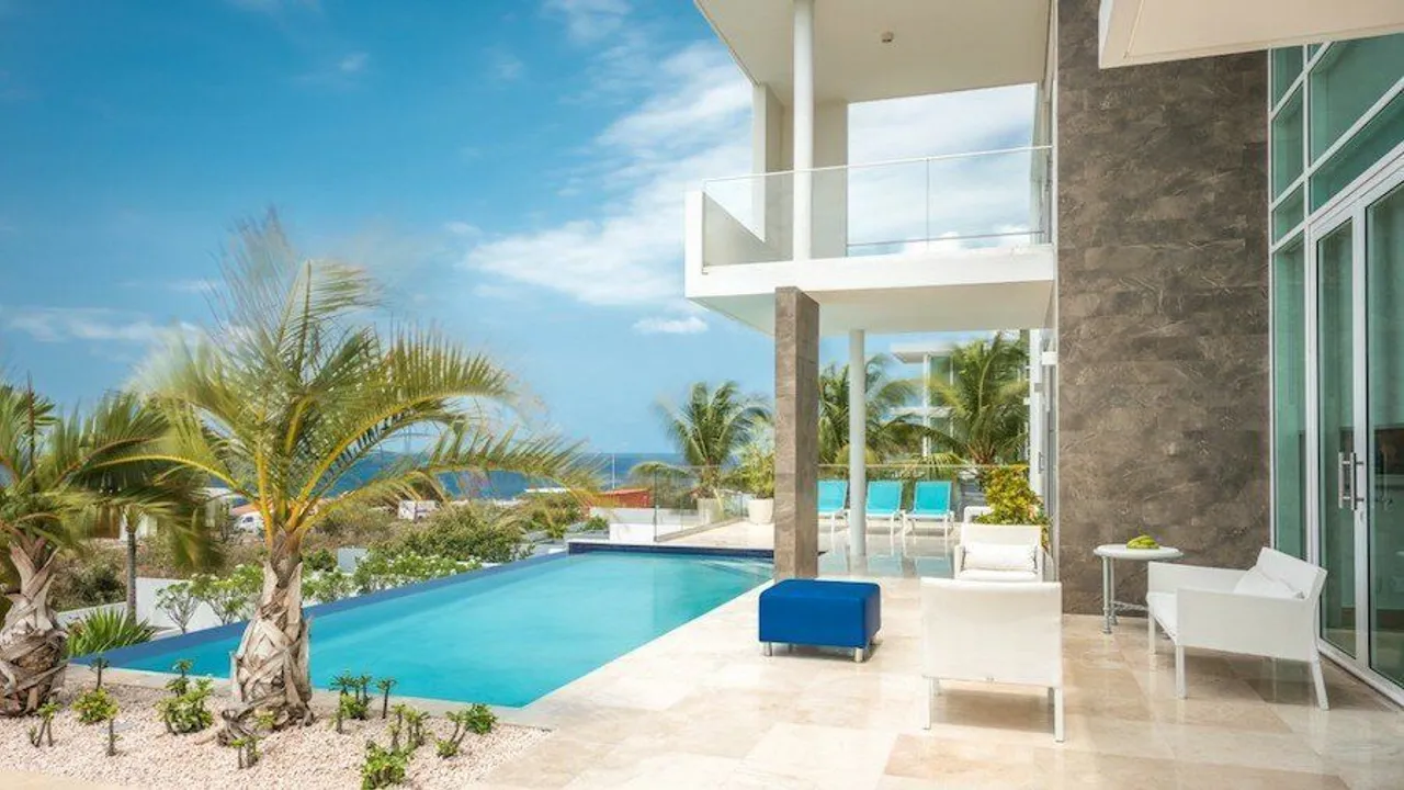 Photo 18 of Coral Estate 230