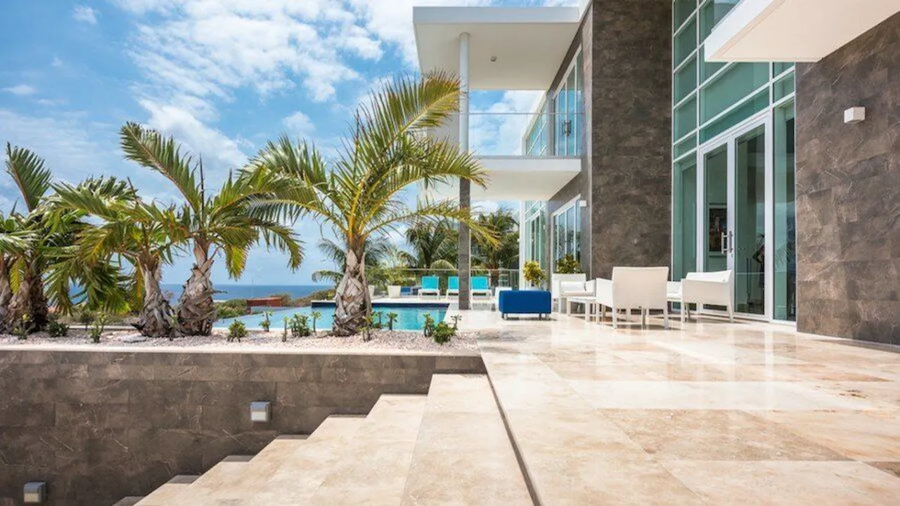 Photo 17 of Coral Estate 230