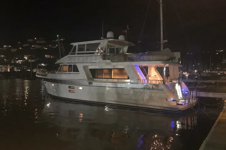 Photo 3 of Marina 1