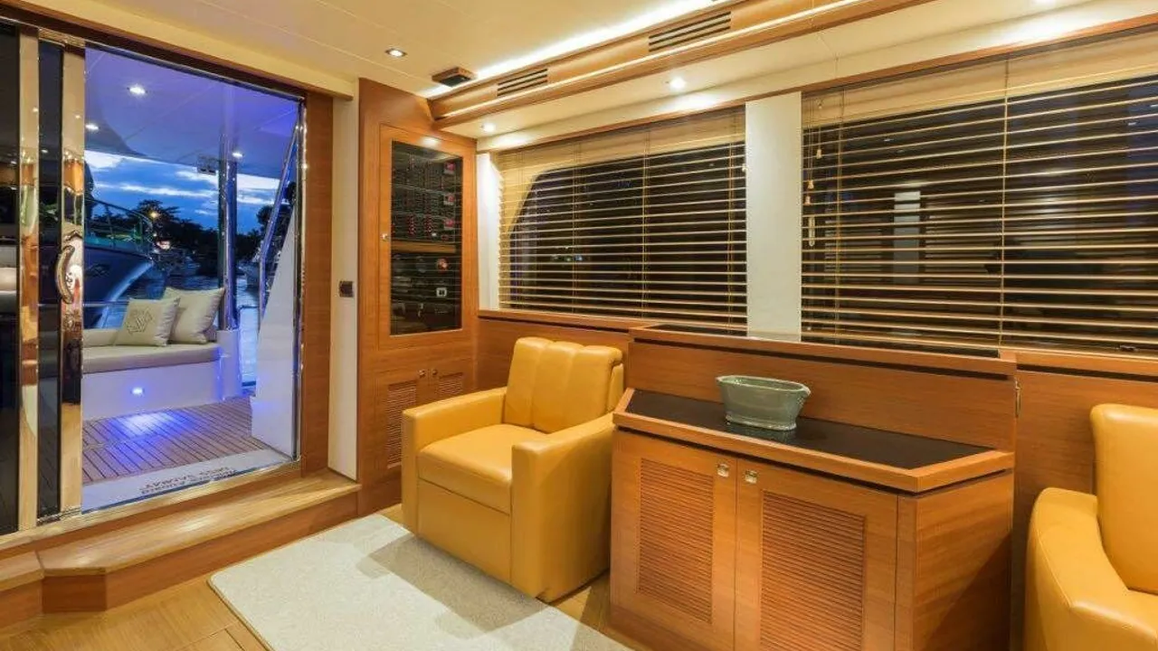 Photo 8 of Marina 1