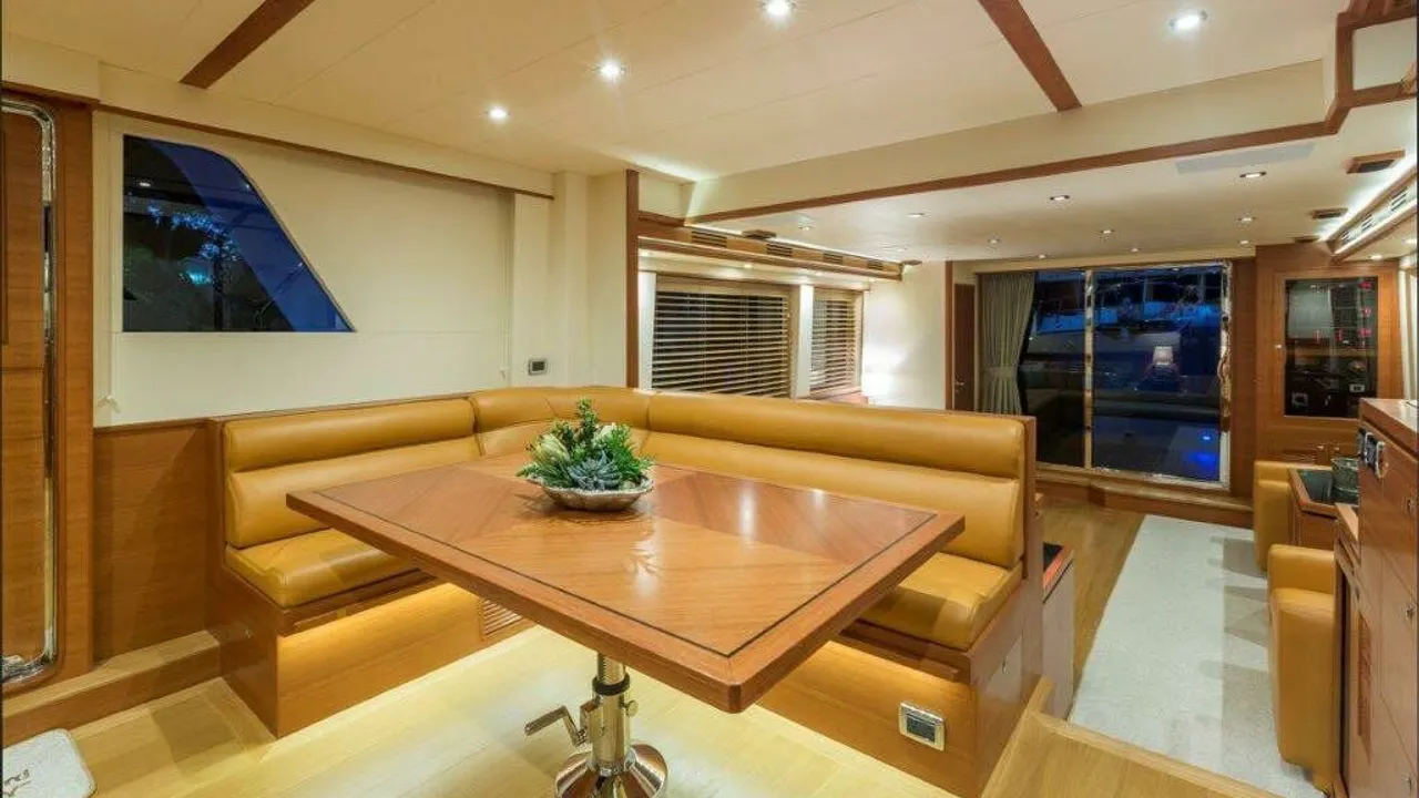 Photo 11 of Marina 1