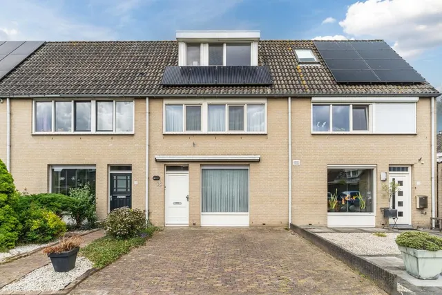 Foto 1 van Holtenstraat 15