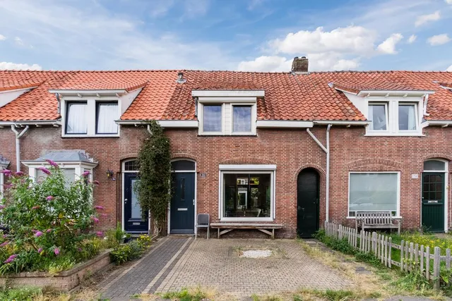 Foto 1 van Valkenierstraat 36